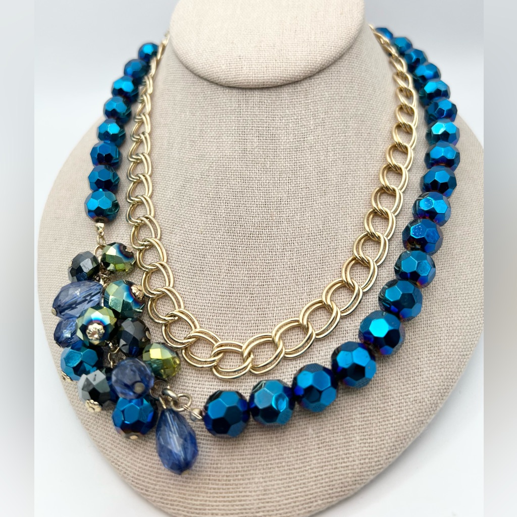 Robert Rose Statement Necklace